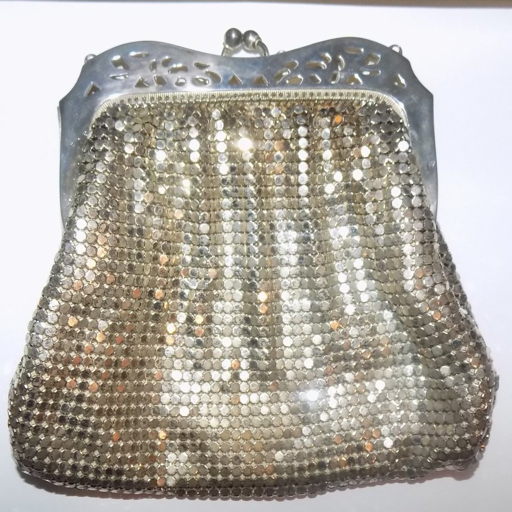 Antique Whiting & Davis Silver Mesh Clutch Purse - image 1